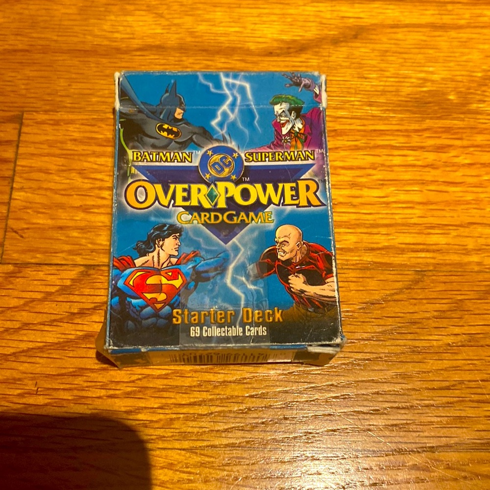 Batman and Superman Collectable Card Game!